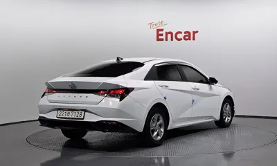 Hyundai Avante 2021, 58693 км, за 10505.45 USD