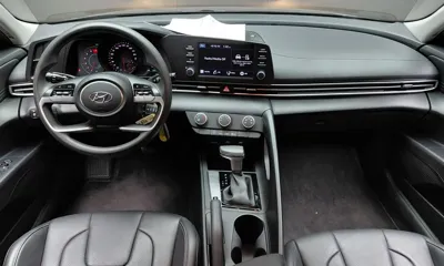 Hyundai Avante 2023, 79565 км, за 8515.89 USD - фото 7