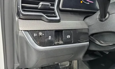 Kia Sportage 2023, 42557 км, за 16393.45 USD - фото 15