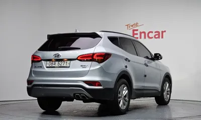 Hyundai Santafe 2017, 100865 км, за 8385.88 USD