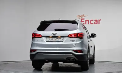 Hyundai Santafe 2017, 100865 км, за 8385.88 USD