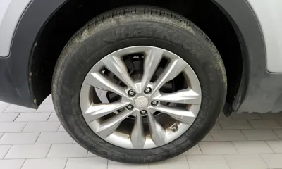 Hyundai Santafe 2017, 100865 км, за 8385.88 USD