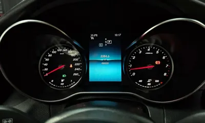 Mercedes-Benz C-Class 2019, 44666 км, за 21076.97 USD - фото 8