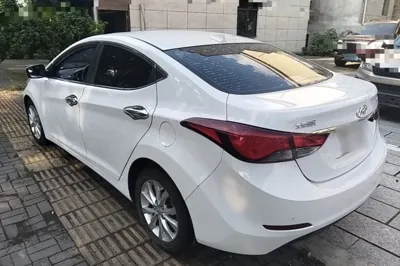 Hyundai Elantra (5th Generation 2016, 129000 км, за 6370 USD