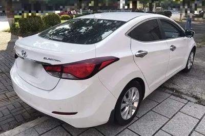 Hyundai Elantra (5th Generation 2016, 129000 км, за 6370 USD - фото 6