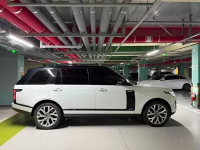 Land Rover Range Rover 2021, 67000 км, за 62512.18 USD