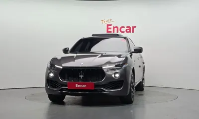 Maserati Levante 2017, 210662 км, за 12406.46 USD