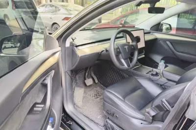 Tesla Model Y 2022, 152400 км, за 27379 USD - фото 19