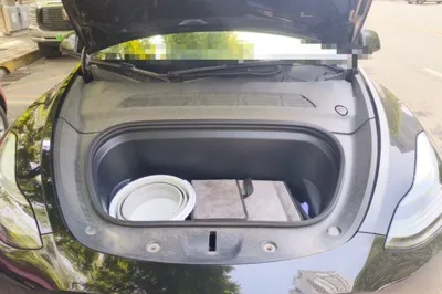 Tesla Model Y 2022, 152400 км, за 27379 USD - фото 21