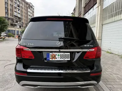 Mercedes-Benz GL-Class 2013, 167000 км, за 19005.62 USD
