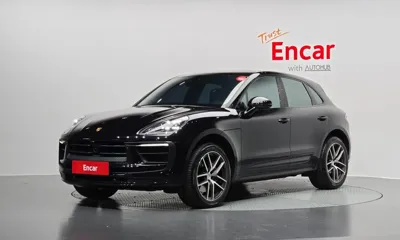 Porsche Macan · 2023 год