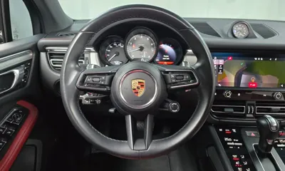 Porsche Macan 2023, 42304 км, за 53311.21 USD - фото 13