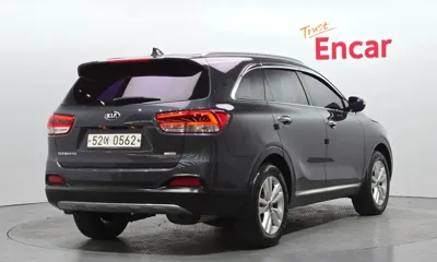 Kia Sorento 2016, 164749 км, за 7032.62 USD
