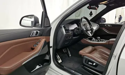 BMW X5 2023, 94938 км, за 41814.36 USD - фото 10