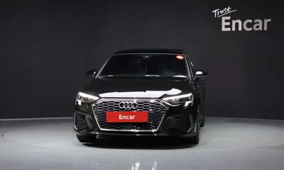 Audi A3 2023, 30049 км, за 18169.8 USD