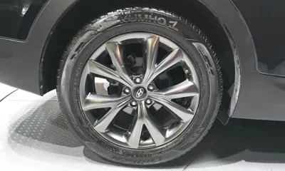 Hyundai Santafe 2016, 134275 км, за 8262.83 USD