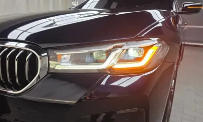 BMW 5-Series 2022, 49718 км, за 35114.03 USD - фото 22
