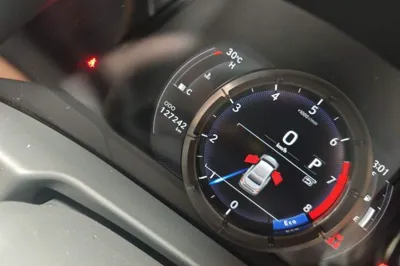 Lexus ES 2018, 127200 км, за 23776 USD - фото 11