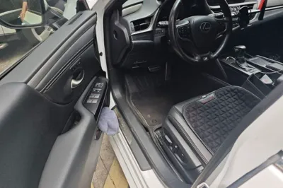 Lexus ES 2018, 127200 км, за 23776 USD - фото 19