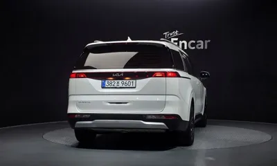 Kia Canival 2023, 80382 км, за 17001.44 USD
