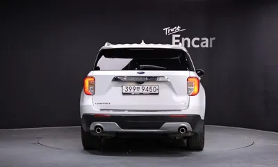 Ford Explorer 2020, 122627 км, за 15732.43 USD