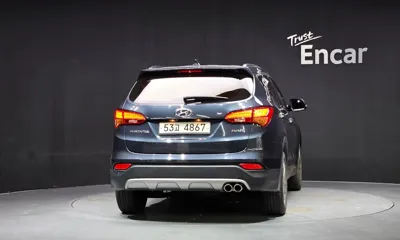 Hyundai Santafe 2015, 233163 км, за 4493.06 USD