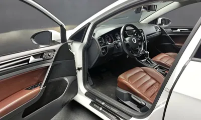 Volkswagen Golf 2015, 118777 км, за 6556.29 USD - фото 11