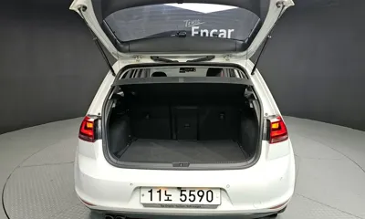 Volkswagen Golf 2015, 118777 км, за 6556.29 USD - фото 20