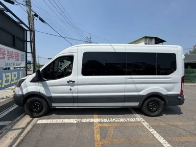 Ford Transit 2015, 151779 км, за 10986.15 USD