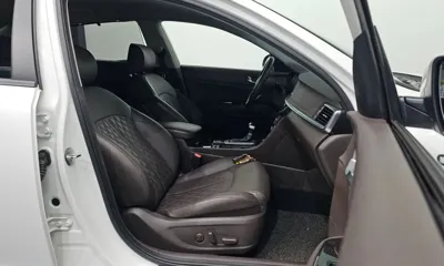 Kia K5 2019, 110050 км, за 8923.86 USD - фото 26
