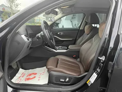 BMW i3 2023, 87000 км, за 18690.26 USD