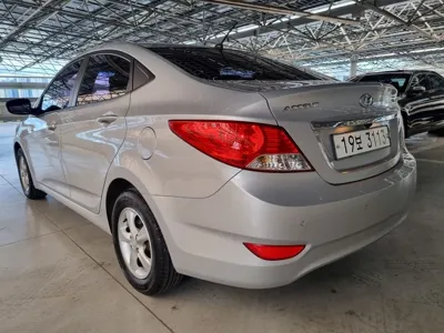 Hyundai Accent 2012, 91053 км, за 3216.49 USD