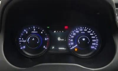 Hyundai Grandeur 2015, 158858 км, за 4105.96 USD - фото 8