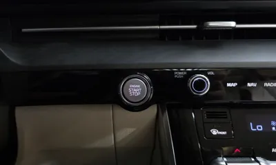 Kia Canival 2022, 48845 км, за 23181.6 USD - фото 30