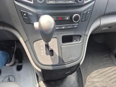 Hyundai Starex 2018, 128052 км, за 6710.1 USD - фото 9