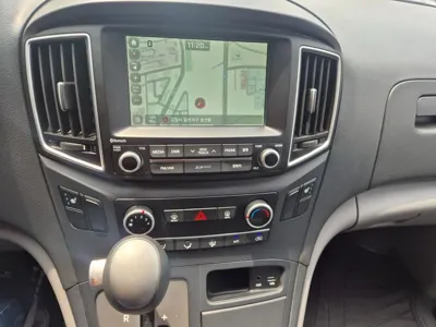 Hyundai Starex 2018, 128052 км, за 6710.1 USD - фото 11