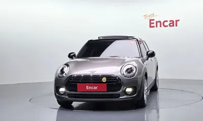 MINI Clubman 2019, 77737 км, за 9452.54 USD