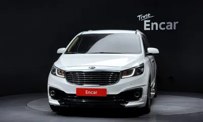 Kia Canival 2016, 102616 км, за 9302.64 USD