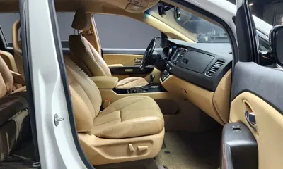 Kia Canival 2016, 102616 км, за 9295.97 USD - фото 10