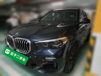BMW X5 · 2021 год