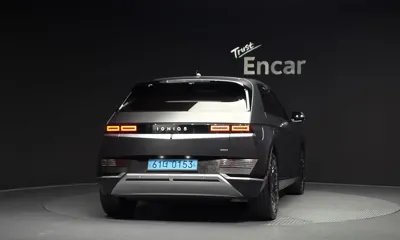 Hyundai Ioniq5 2023, 53277 км, за 20802.18 USD