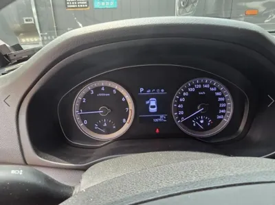 Hyundai Grandeur 2019, 106034 км, за 8840.76 USD