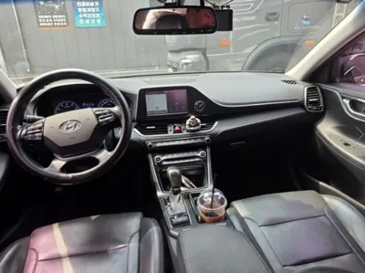 Hyundai Grandeur 2019, 106034 км, за 8840.76 USD - фото 14