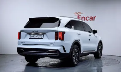 Kia Sorento 2023, 50815 км, за 19177.01 USD