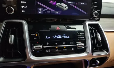 Kia Sorento 2023, 50815 км, за 19177.01 USD - фото 32