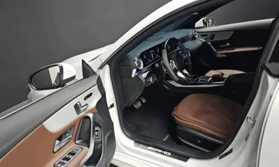 Mercedes-Benz CLA-Class 2023, 47543 км, за 36207.46 USD - фото 8