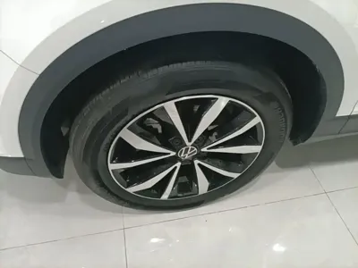 Volkswagen T-Roc 2025, 19500 км, за 13713.68 USD - фото 23