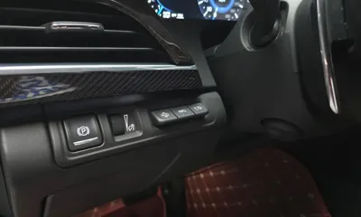 Cadillac CT6 2018, 106727 км, за 13653.67 USD - фото 29