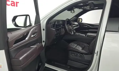 Cadillac Escalade 2021, 91750 км, за 51205.81 USD - фото 10
