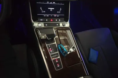 Audi A6L 2019, 44400 км, за 31102 USD - фото 14